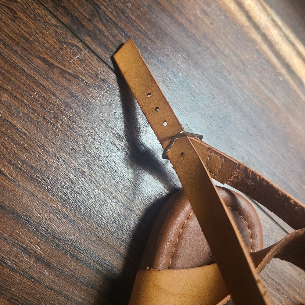 Sandals - Picture 4 of 4